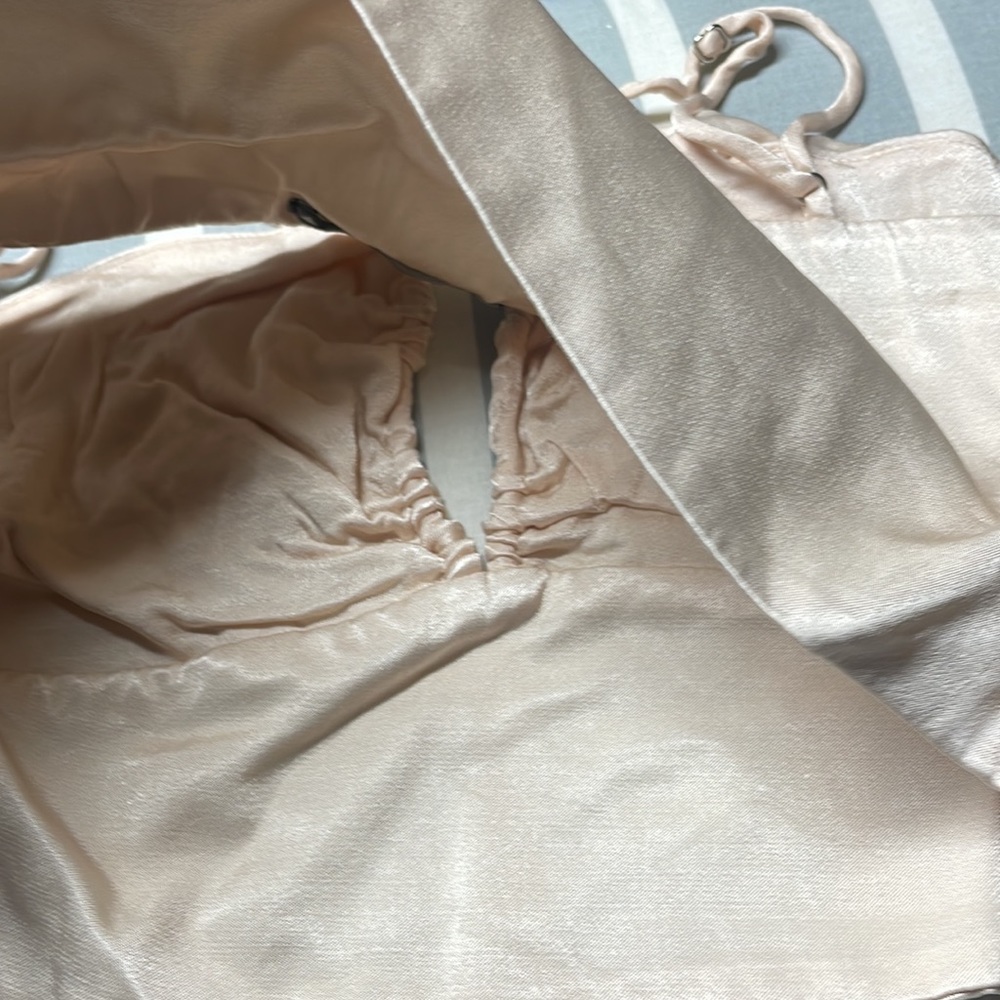 Zara pale pink satin crop top - Picture 6 of 6
